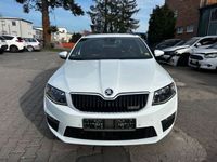 gebraucht Skoda Octavia 2.0 TDI RS NAVI/AAC/ACC/KAMERA/STANDHEIZ