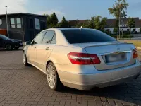 Gebraucht Mercedes E300 Avantgarde 204 PS (150 kW) 2011 Silber Limousine