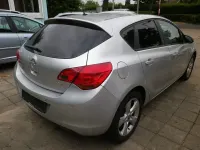 Gebraucht Opel Astra Edition 110 PS (80 kW) 2009 Silber Limousine