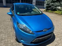 Gebraucht Ford Fiesta Trend 82 PS (60 kW) 2008 Blau Kleinwagen