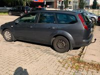 Gebraucht Ford Focus 100 PS (73 kW) 2005 Grau Kombi