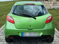 Second-hand Mazda 2 90 CP (66 kW) 2011 Verde Hatchback