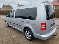 Gebraucht VW Caddy Maxi 105 PS (77 kW) 2014 Silber Van / Kleinbus