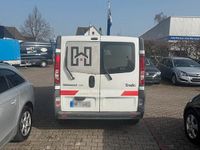 Gebraucht Renault Trafic 90 PS (66 kW) 2010 Weiß Van / Kleinbus