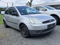 Gebraucht Ford Fiesta 60 PS (44 kW) 2003 Silber Kleinwagen