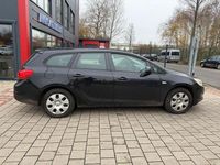 Gebraucht Opel Astra Selection 101 PS (74 kW) 2011 Schwarz Kombi