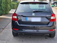 Gebraucht Skoda Rapid 90 PS (66 kW) 2017 Schwarz Kleinwagen