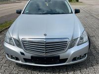Gebraucht Mercedes E220 170 PS (125 kW) 2011 Silber Kombi