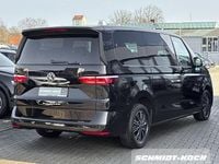 Second-hand VW Multivan Basis 150 CP (110 kW) 2025 Negru Monovolum