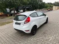 Gebraucht Ford Fiesta Trend 60 PS (44 kW) 2016 Weiß Kleinwagen