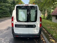 Gebraucht Opel Combo 136 PS (100 kW) 2016 Weiß Van / Kleinbus