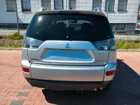 Używany Mitsubishi Outlander 170 KM (125 kW) 2008 Szary SUV