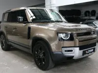 Gebraucht Land Rover Defender SE Dynamic 300 PS (220 kW) 2021 Braun SUV