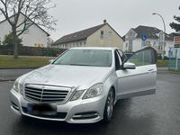 Gebraucht Mercedes E220 170 PS (125 kW) 2010 Silber Limousine