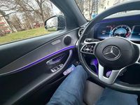 Gebraucht Mercedes E220 194 PS (142 kW) 2019 Schwarz Limousine