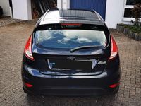Gebraucht Ford Fiesta Celebration 80 PS (58 kW) 2017 Blau Limousine