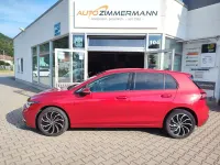 Gebraucht VW Golf VIII 131 PS (96 kW) 2021 Rot Limousine
