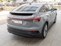Gebraucht Audi Q4 Sportback e-tron Sport 219 kW (299 PS) 2022 Kieselgrau SUV