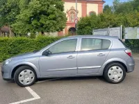 Gebraucht Opel Astra Edition 105 PS (77 kW) 2005 Silber Limousine