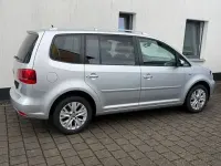 Gebraucht VW Touran Life 140 PS (102 kW) 2013 Silber Van / Kleinbus