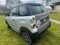 Begagnad Microcar M8 2012 Grå Halvkombi