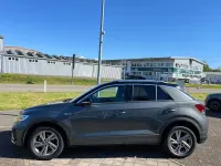 Gebraucht VW T-Roc R-line 150 PS (110 kW) 2025 Grau SUV