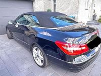 Gebraucht Mercedes E250 204 PS (150 kW) 2012 Schwarz Cabrio