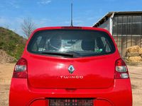 Gebraucht Renault Twingo 75 PS (55 kW) 2011 Rot Kleinwagen