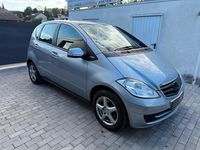 Gebraucht Mercedes A160 95 PS (69 kW) 2010 Silber Limousine