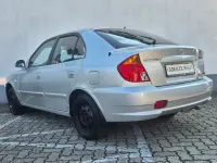 Gebraucht Hyundai Accent GLS 84 PS (61 kW) 2004 Silber Limousine