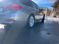 Gebraucht BMW 320 190 PS (139 kW) 2015 Grau Kombi