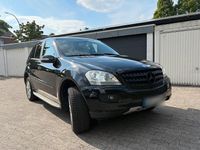 Gebraucht Mercedes ML280 190 PS (139 kW) 2006 Schwarz SUV