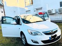 Gebraucht Opel Astra 87 PS (63 kW) 2010 Weiß Kleinwagen