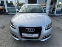 Gebraucht Audi A3 Attraction 105 PS (77 kW) 2012 Silber Kleinwagen