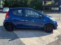 Gebraucht Peugeot 107 68 PS (50 kW) 2008 Blau Kleinwagen