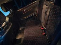 Gebraucht Mercedes E220 Elegance 170 PS (125 kW) 2012 Schwarz Limousine