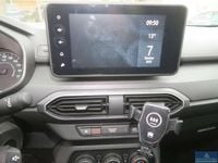 Gebraucht Dacia Sandero Essentiel 67 PS (49 kW) 2023 Gletscherweiss Kleinwagen