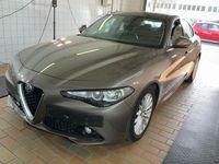 Gebraucht Alfa Romeo Giulia Super 179 PS (131 kW) 2016 Grau Limousine