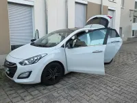Gebraucht Hyundai i30 Edition 110 PS (80 kW) 2014 Weiß Limousine