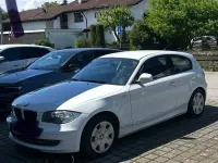 Gebraucht BMW 116 122 PS (89 kW) 2009 Weiß Kleinwagen