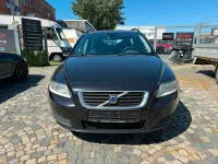 Gebraucht Volvo V50 Kinetic 125 PS (91 kW) 2008 Schwarz Kombi