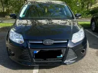 Używany Ford Focus 101 KM (74 kW) 2013 Czarny Sedan/Limuzyna