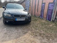 Gebraucht BMW 325 Basis 218 PS (160 kW) 2009 Schwarz Kombi