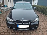 Gebraucht BMW 318 143 PS (105 kW) 2008 Schwarz Limousine