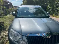 Gebraucht Skoda Yeti 105 PS (77 kW) 2013 Grau SUV