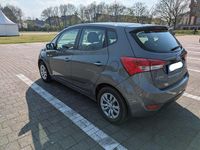 Gebraucht Hyundai i20 125 PS (91 kW) 2019 Grau Kleinwagen