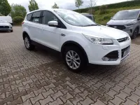 Gebraucht Ford Kuga Titanium 150 PS (110 kW) 2015 Weiß SUV