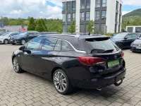 Używany Opel Astra Innovation 200 KM (147 kW) 2016 Czarny Kombi