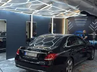 Gebraucht Mercedes E250 Avantgarde 211 PS (155 kW) 2017 Schwarz Limousine