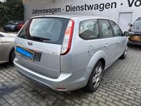 Gebraucht Ford Focus Style 109 PS (80 kW) 2010 Silber Limousine